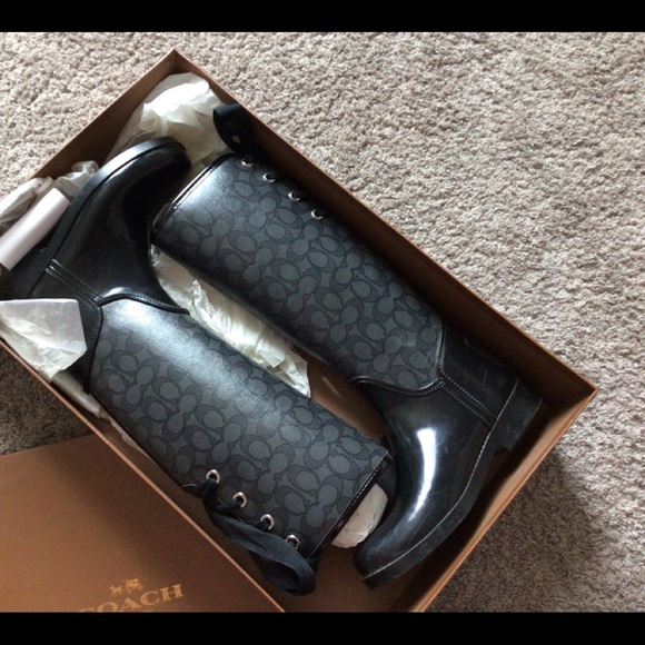 Coach Black Tristee Outline Rain Boots SG C/rub sz 8m black / smoke black - Picture 5 of 10